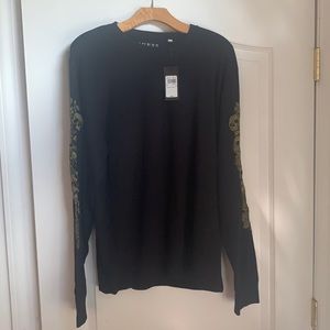 Men’s GUESS Long Sleeve Skull Floral Crew Tee